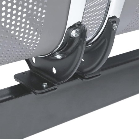 Bancă metalică pentru zone de așteptare cu 5 locuri pe roșu Bancă metalică pentru zone de așteptare cu 5 locuri pe roșu