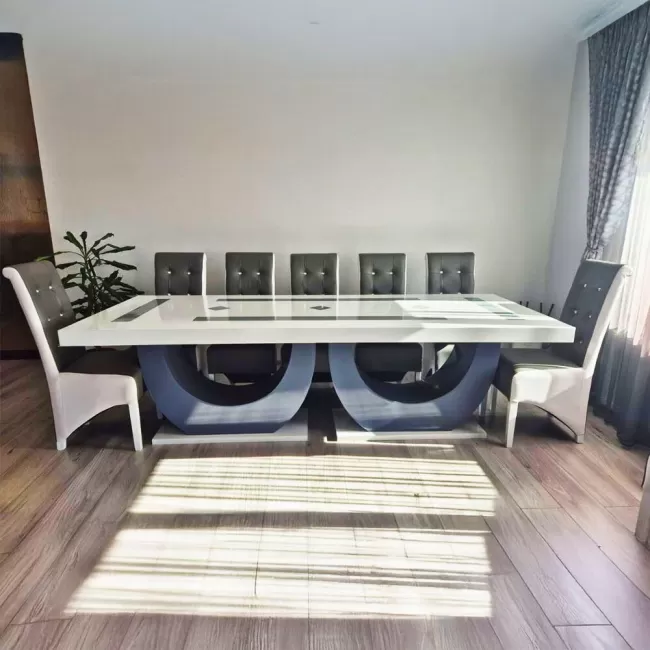 Masă living cu 10 scaune, piele culoare gri cu alb