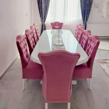 Masă cu 10 scaune Royal catifea roz