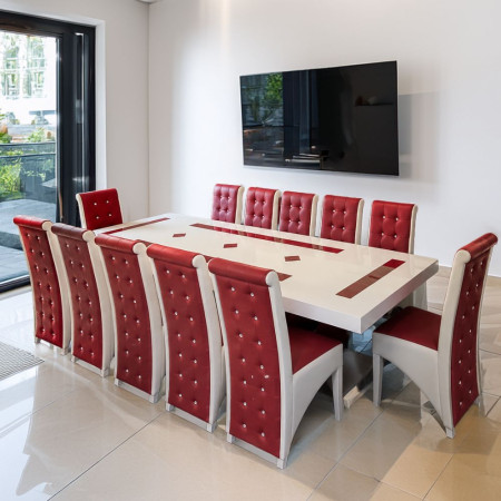 Set masă cu 12 scaune pe culoarea roșu cu alb