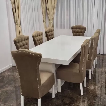 Masă living cu 8 scaune catifea culoarea maro