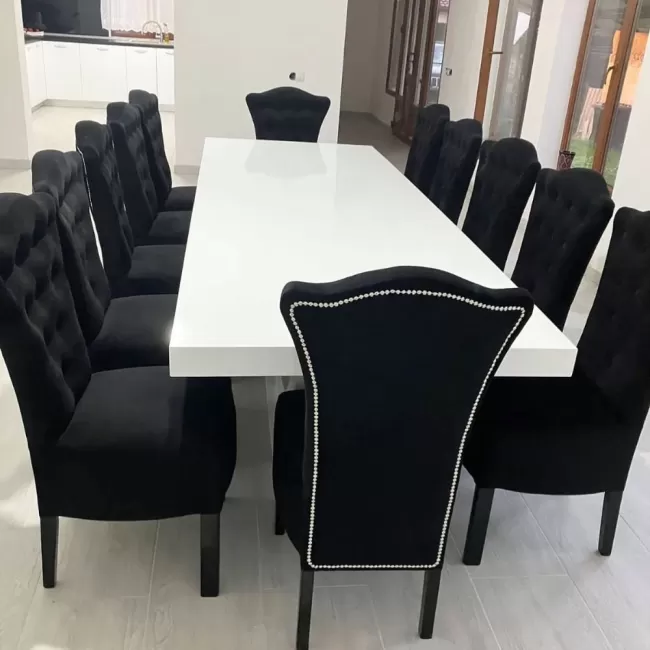 Masă cu 12 scaune Royal Negru
