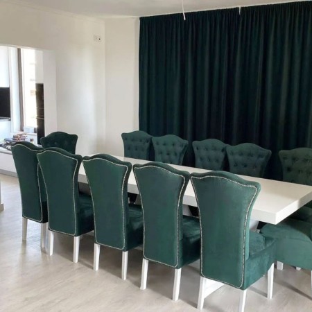 Masă cu 12 scaune Royal verde smarald Masă cu 12 scaune Royal verde smarald