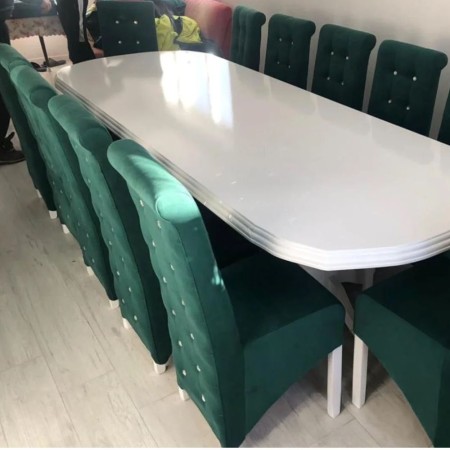 Masă bucătărie cu 12 scaune catifea verde Masă bucătărie cu 12 scaune catifea verde