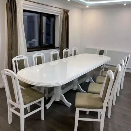 Set masă cu 12 scaune vintage, culoare Alb+Maro