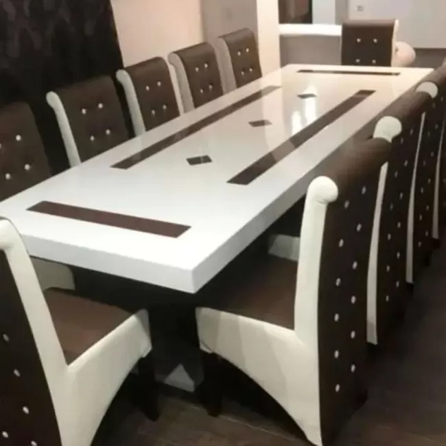 Masă cu 12 scaune maro-alb Zara