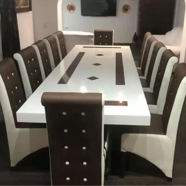 Masă cu 12 scaune maro-alb Zara