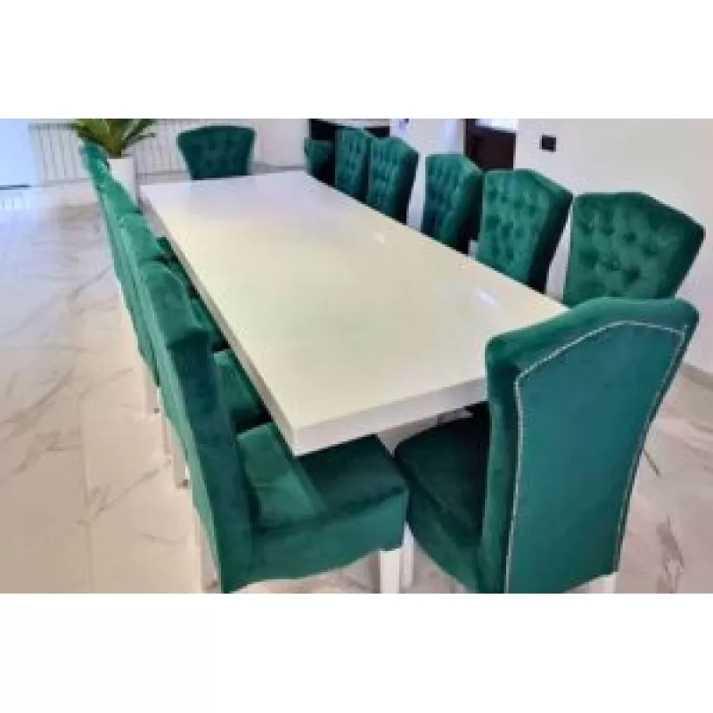 Să găsim masa dreptunghiulară perfectă pentru 12 persoane