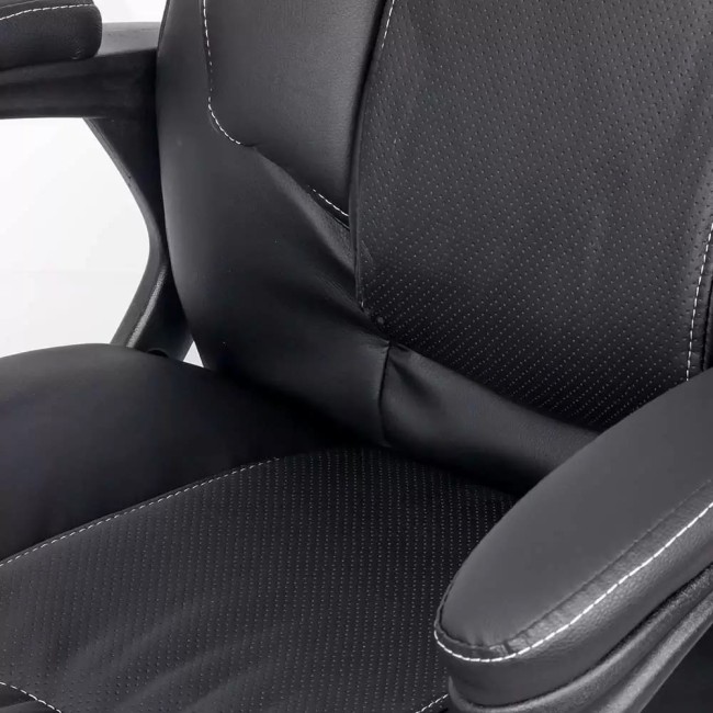 Scaun de birou creat pentru a conferi utilizatorului confort si relaxare