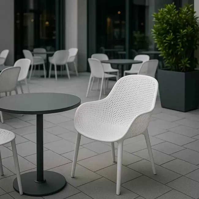 Scaun terasă din plastic pe cadru rezistent HRC 593 Alb