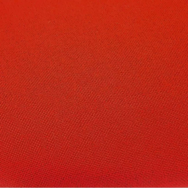 Scaune pentru diverse evenimente pe culoarea rosu