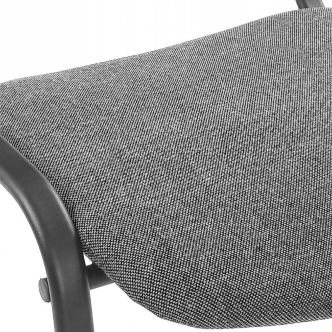 Scaune pentru diverse evenimente pe culoarea gri Scaune pentru diverse evenimente pe culoarea gri