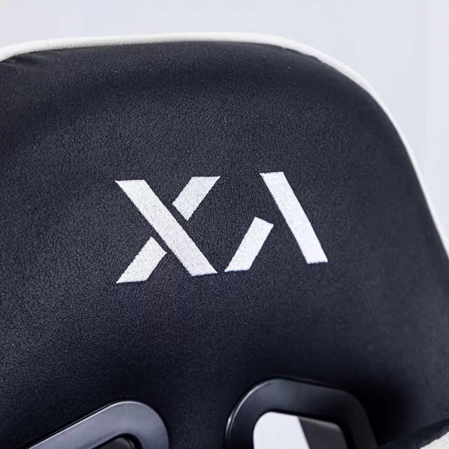 Scaun de gaming negru Office 295 din stofă cu spătar rabatabil