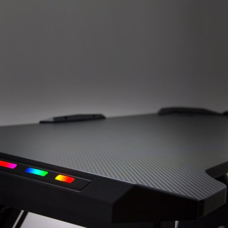 Birou de gaming cu iluminare LED-design modern si elegant Birou de gaming cu iluminare LED-design modern si elegant