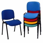 Scaune color pe cadru negru Scaune color pe cadru negru