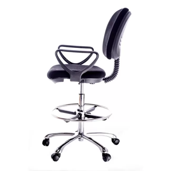 Scaun profesional pentru laborator cu suport pentru picioare
