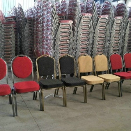 Scaune pentru diverse evenimente C1 Scaune pentru diverse evenimente C1