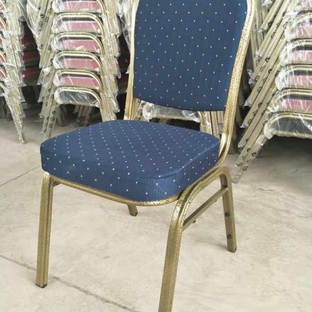 Scaune design pentru evenimente Scaune design pentru evenimente