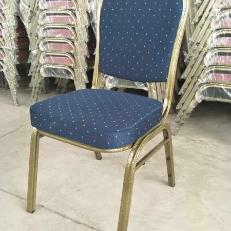 Scaune design pentru evenimente