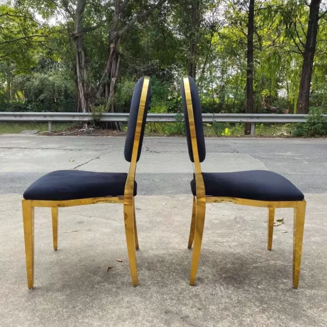 Scaun lux tapițat catifea neagră, oțel inoxidabil, cadru auriu