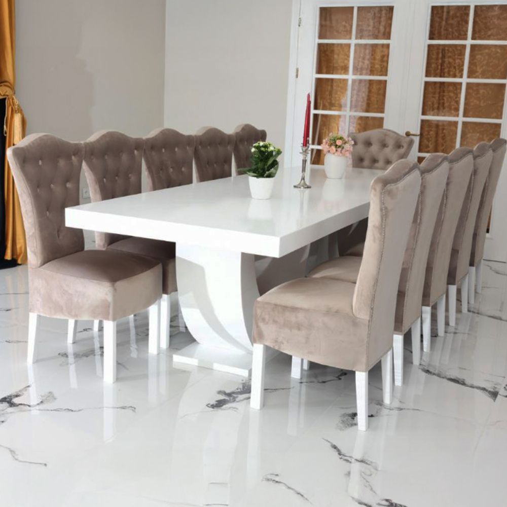 Masă living albă cu 12 scaune culoarea crem din catifea