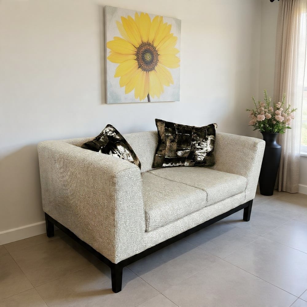 Canapea solidă cu bază metalică Notre Dame Premium 2 locuri CS 2